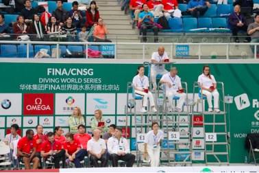 水立方跳水賽：裁判和運(yùn)動員誰更需要好視力護(hù)眼貼？