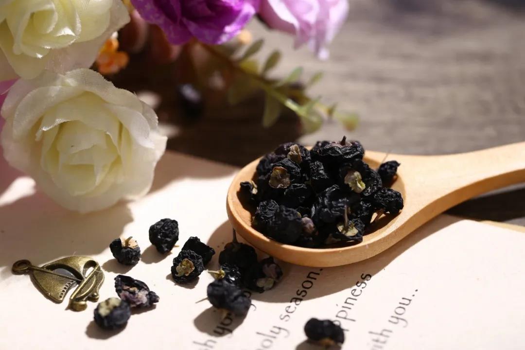 好視力眼貼分享：護(hù)眼多吃這五種食物