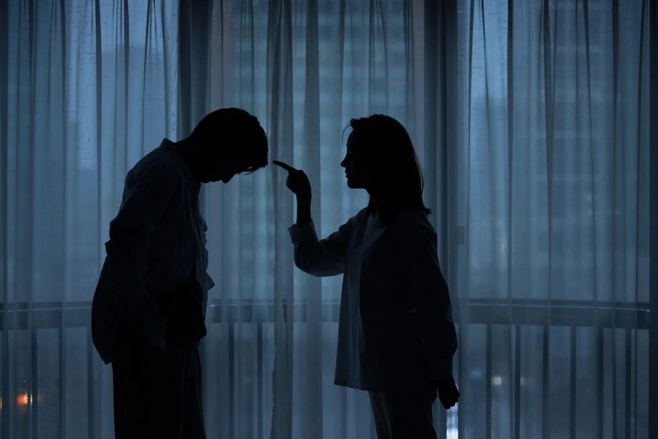 脾氣不好，還會(huì)把眼睛“氣瞎”？