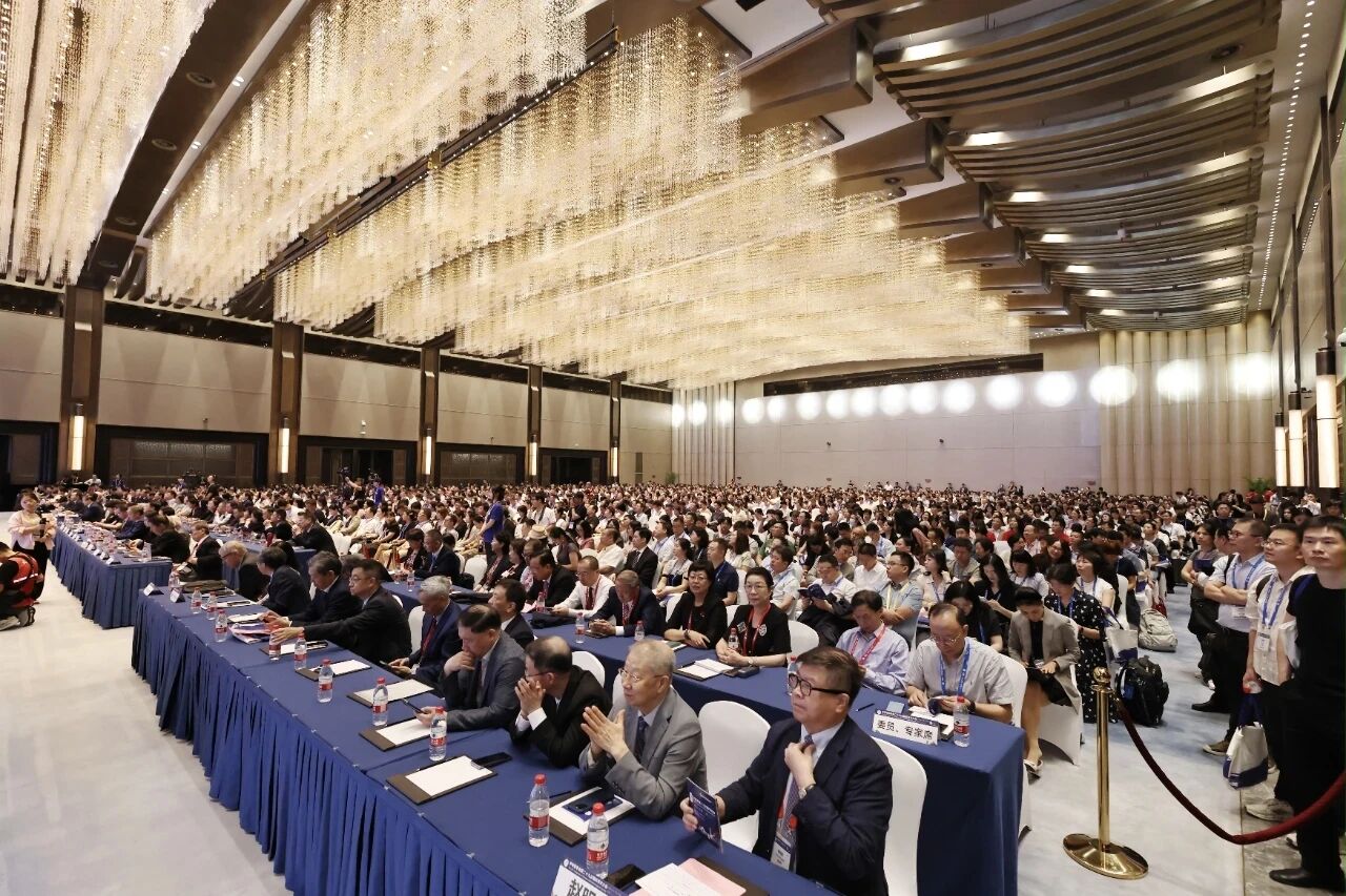 今年杭州眼科學(xué)術(shù)大會(huì)，又是哪個(gè)公益展位玩出了新高度？